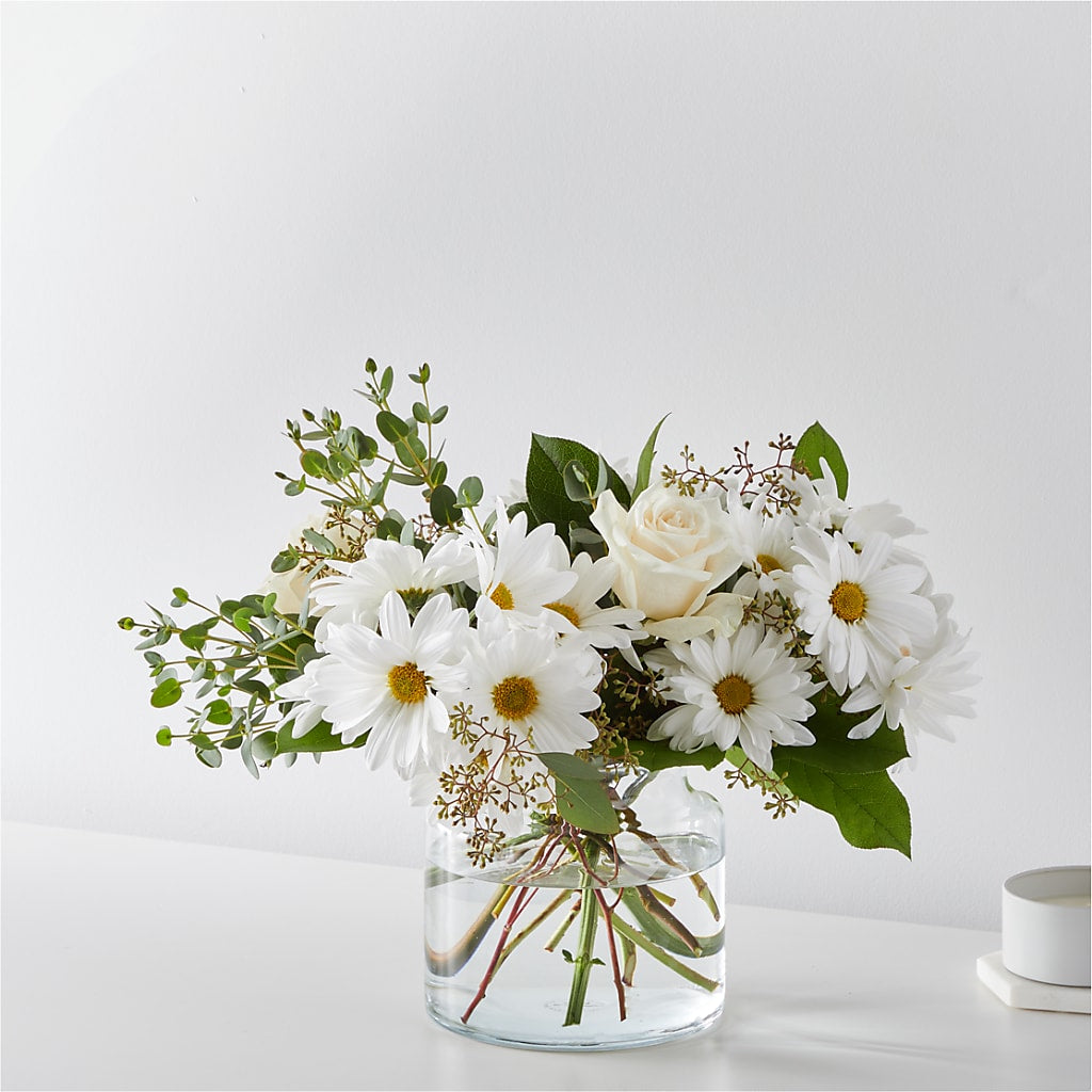Fresh Linen Bouquet – Flowerland, Athol MA
