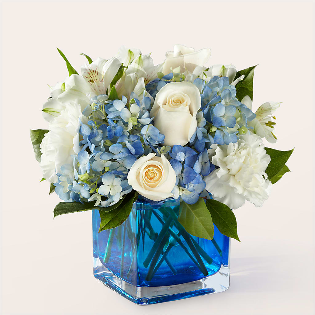 Soothing Waters Bouquet – Flowerland, Athol MA