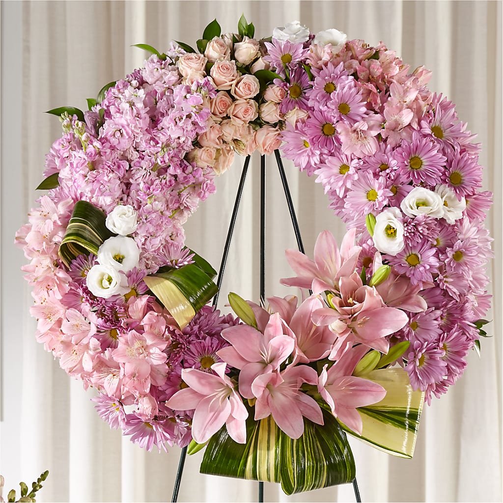 Gift of Warmth Wreath – Flowerland, Athol MA