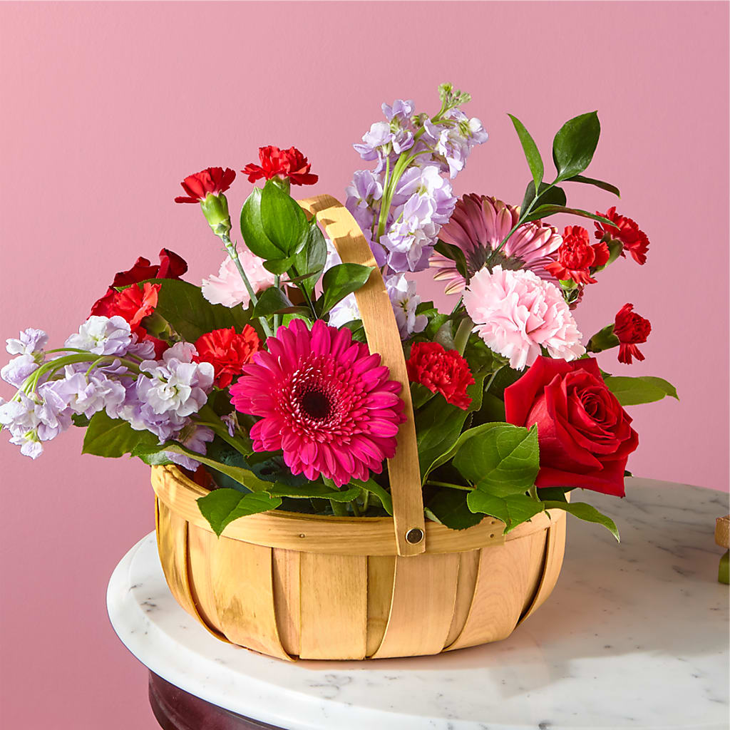 Pink Picnic Basket – Flowerland, Athol MA
