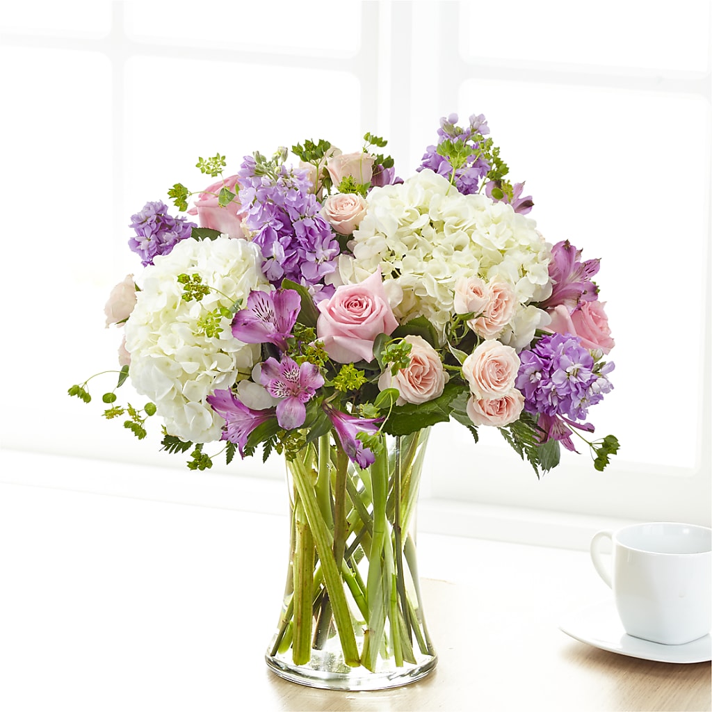 Shared Sentiment Bouquet – Flowerland, Athol MA