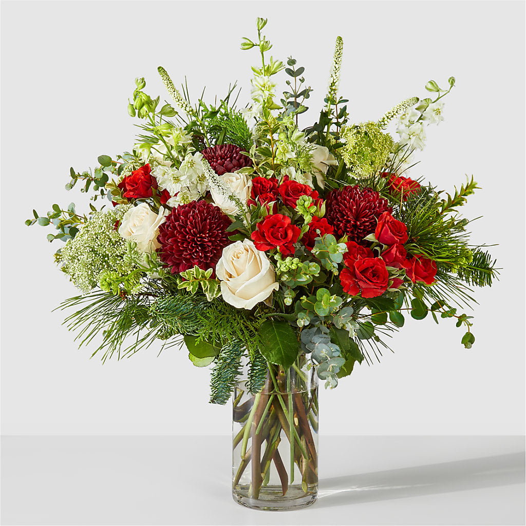 Favorite Traditions Bouquet – Flowerland, Athol MA