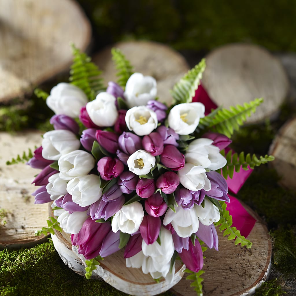 Steal My Heart Bouquet – Flowerland, Athol MA