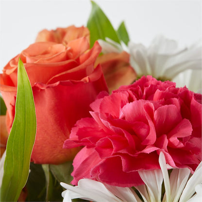 Oopsie Daisy Bouquet –  Flowerland, Athol MA
