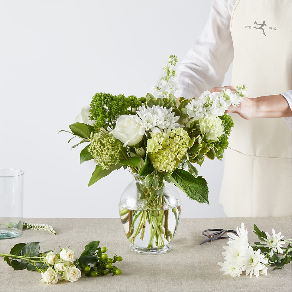 Irish Garden - A Florist Original –  Flowerland, Athol MA