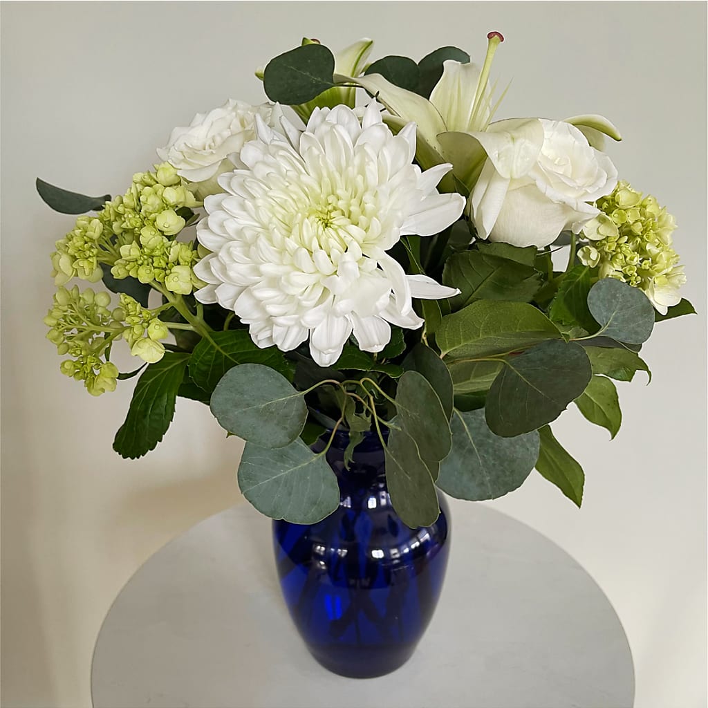Snowy Dreams Bouquet –  Flowerland, Athol MA