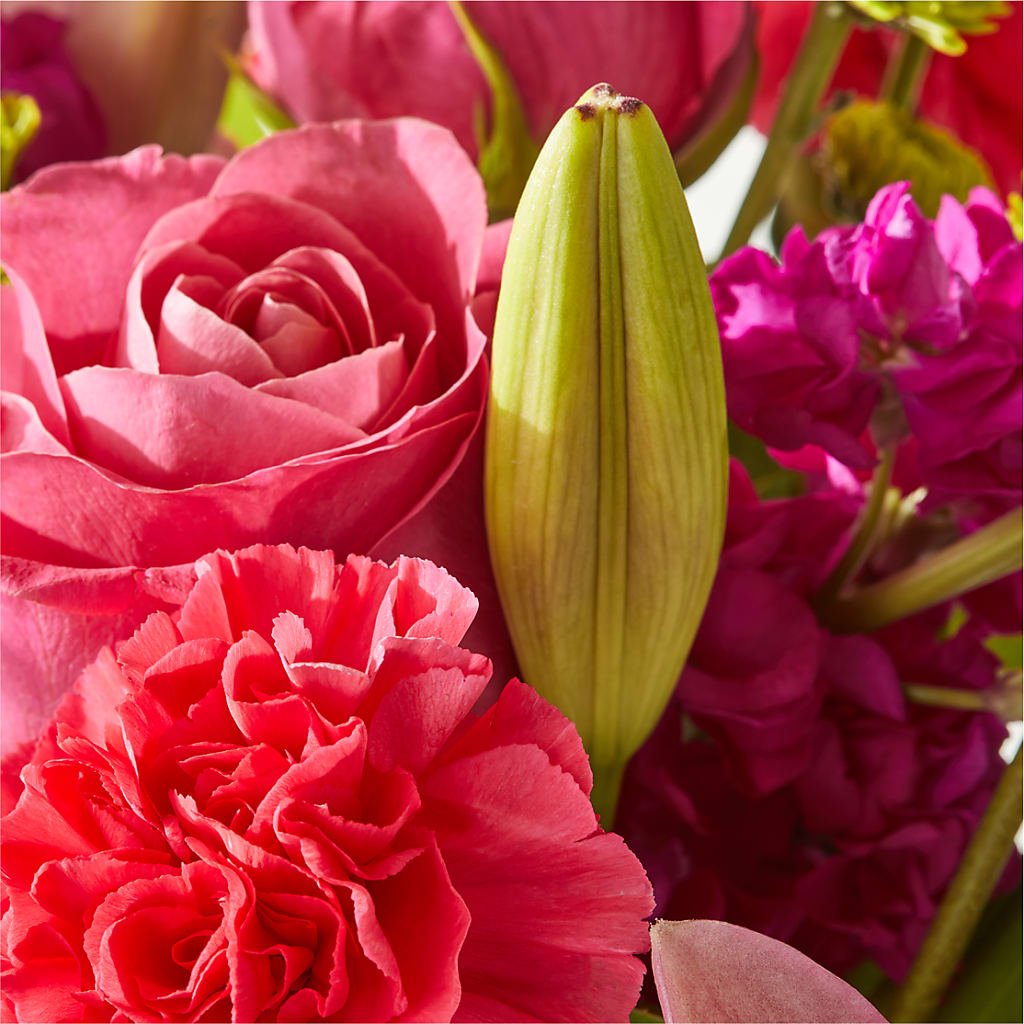 Watermelon Crush Bouquet –  Flowerland, Athol MA